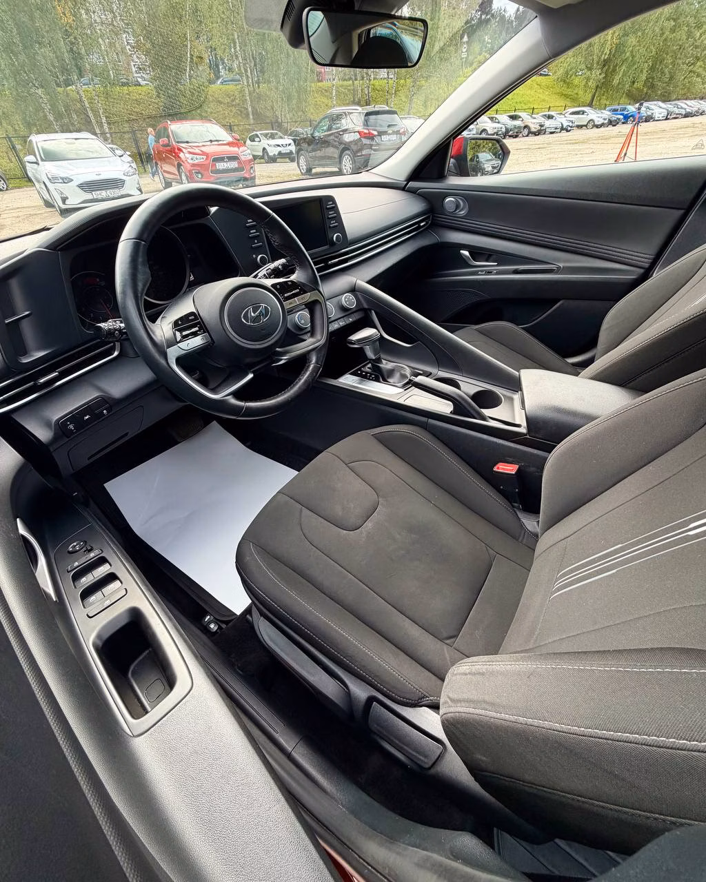 Hyundai Elantra фото 8
