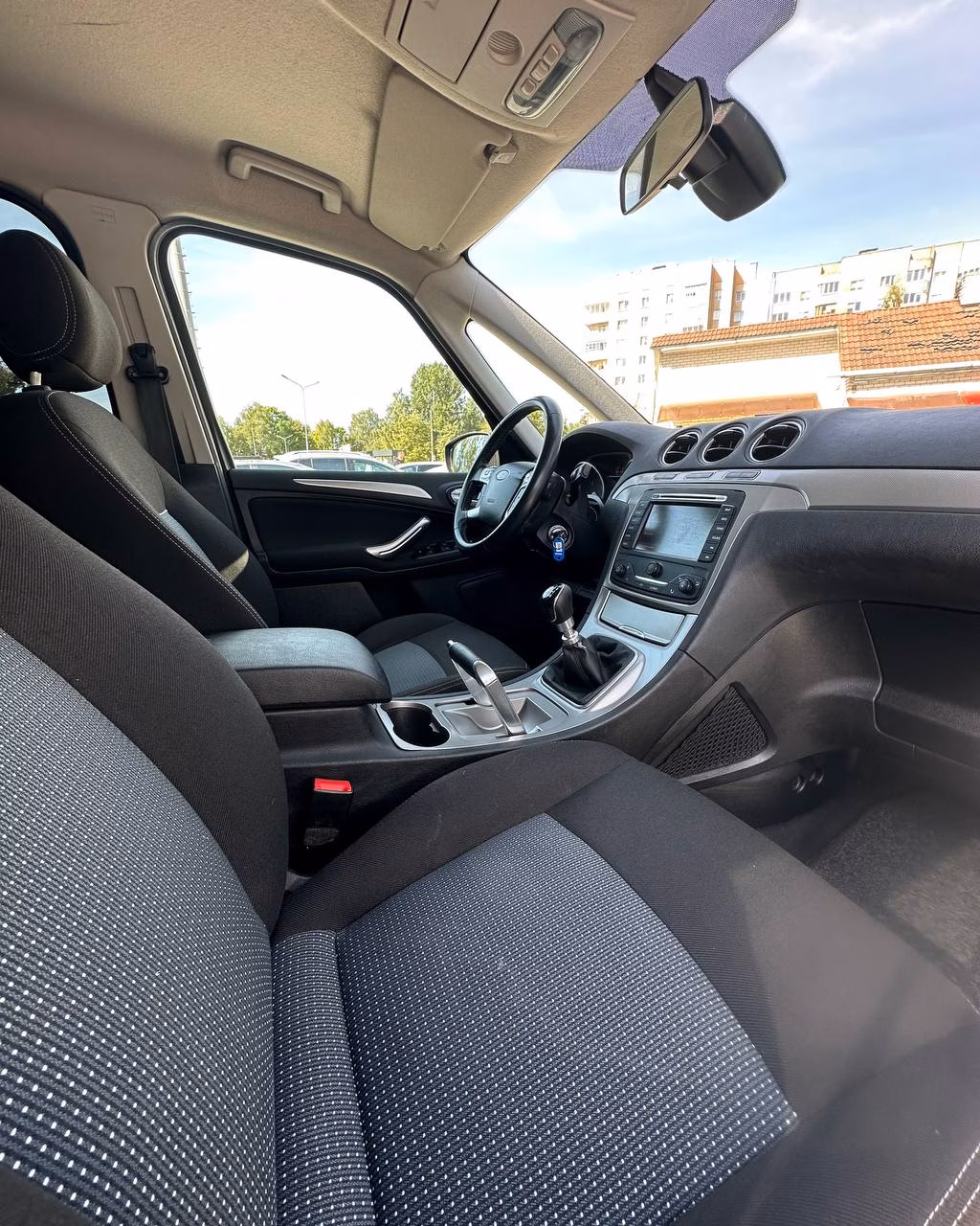 Ford Galaxy фото 11