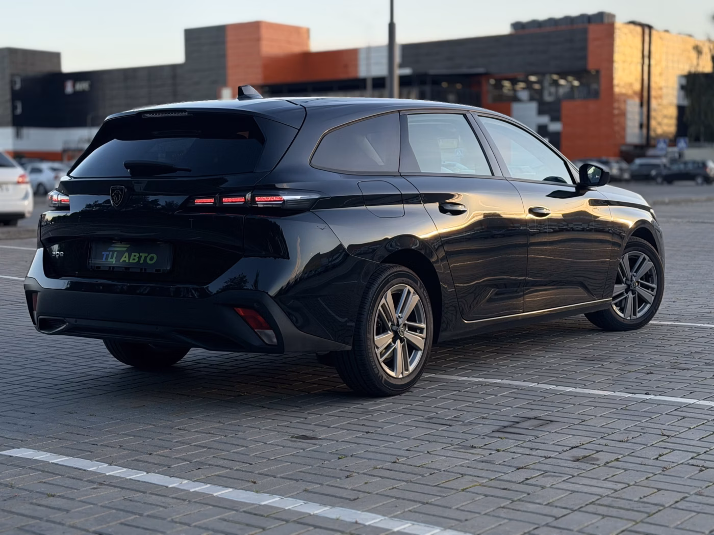 Peugeot 308 фото 12