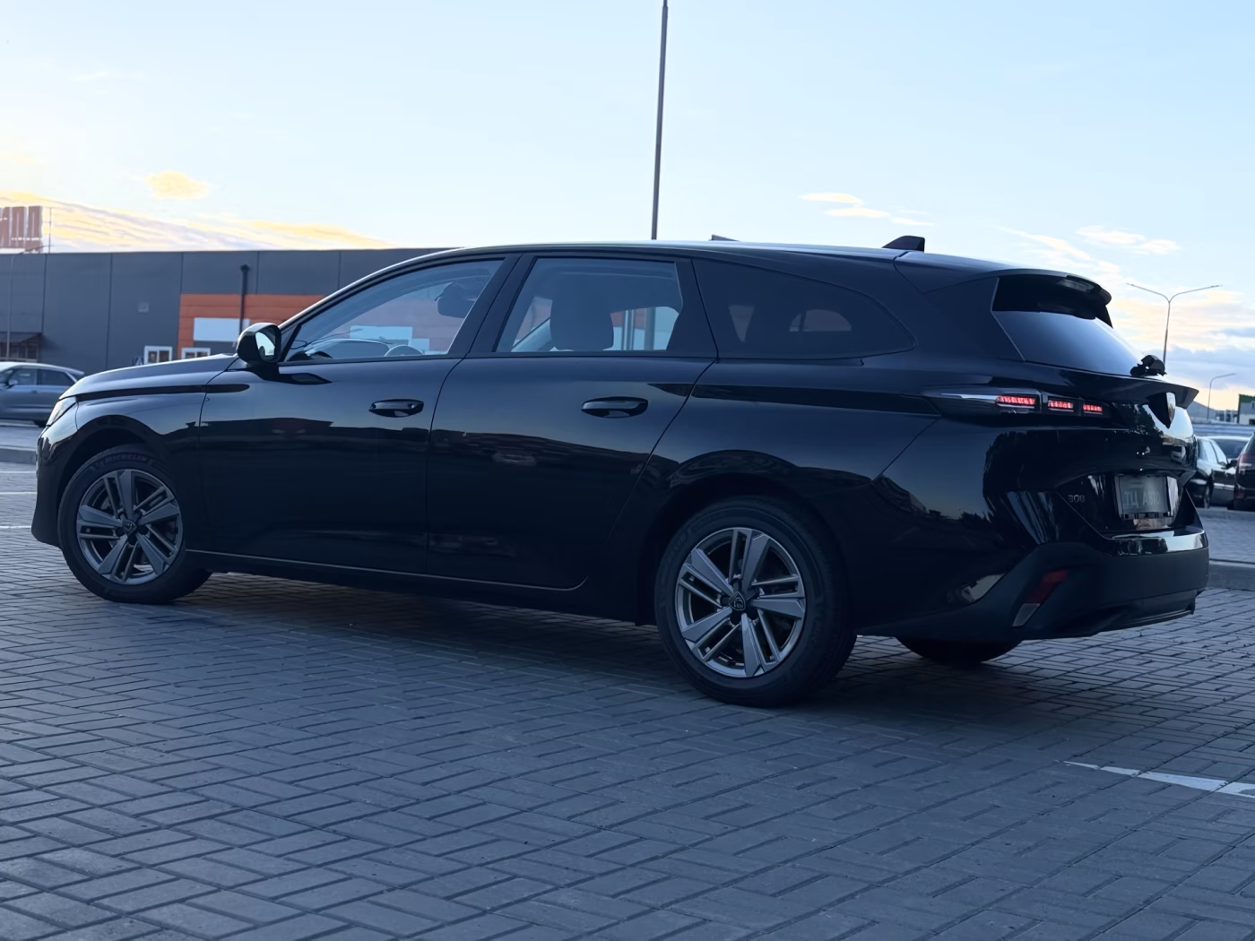 Peugeot 308 фото 10