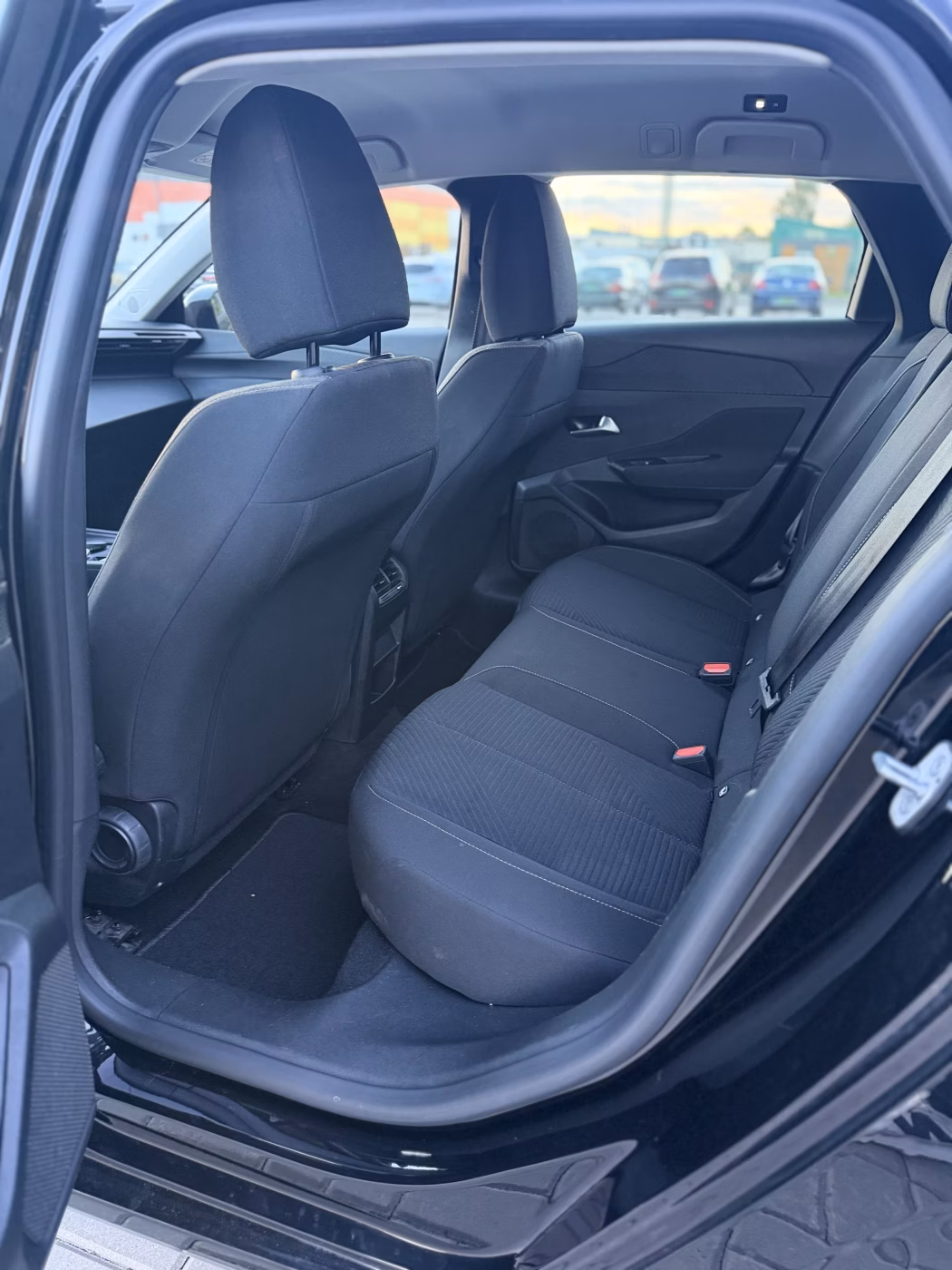 Peugeot 308 фото 18