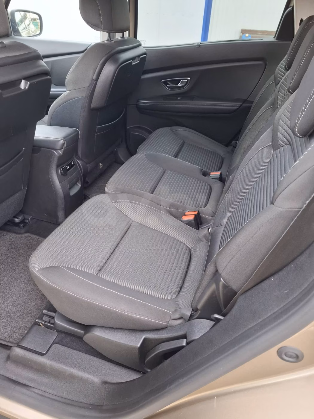 Renault Grand Scenic фото 8
