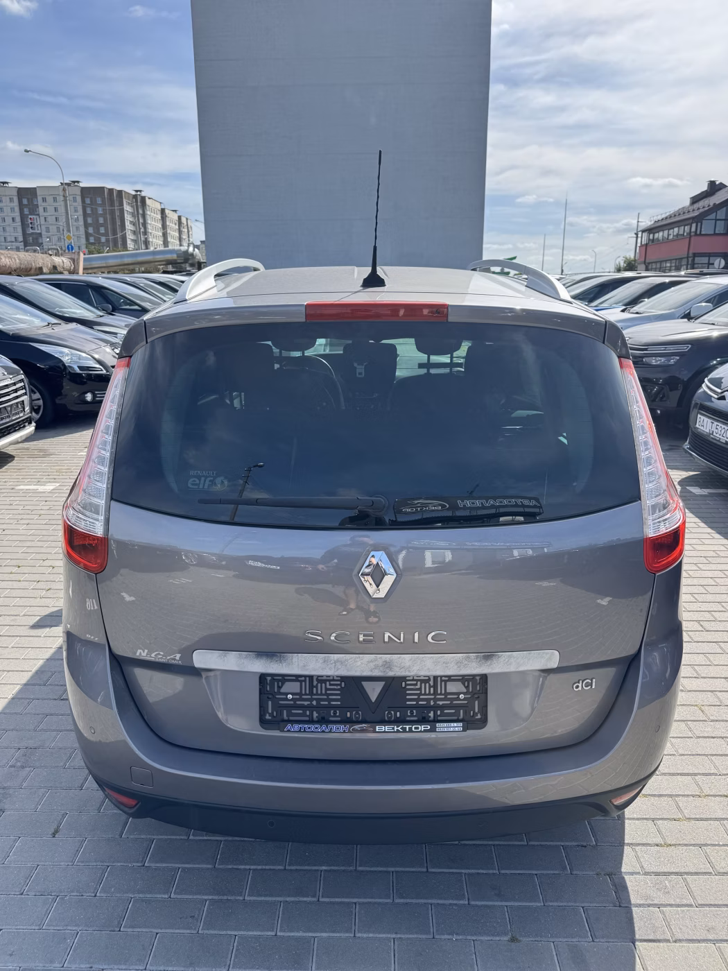Renault Grand Scenic фото 15