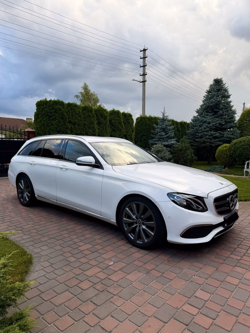 Mercedes-Benz E-Класс фото 4