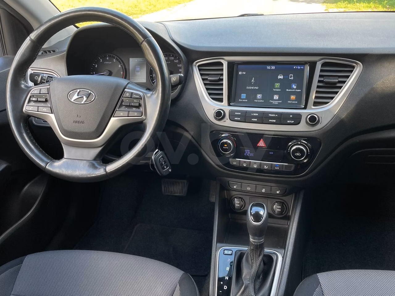 Hyundai Accent фото 15