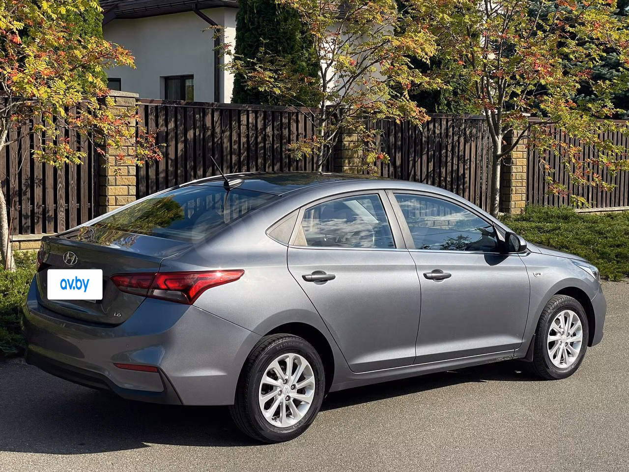 Hyundai Accent фото 10