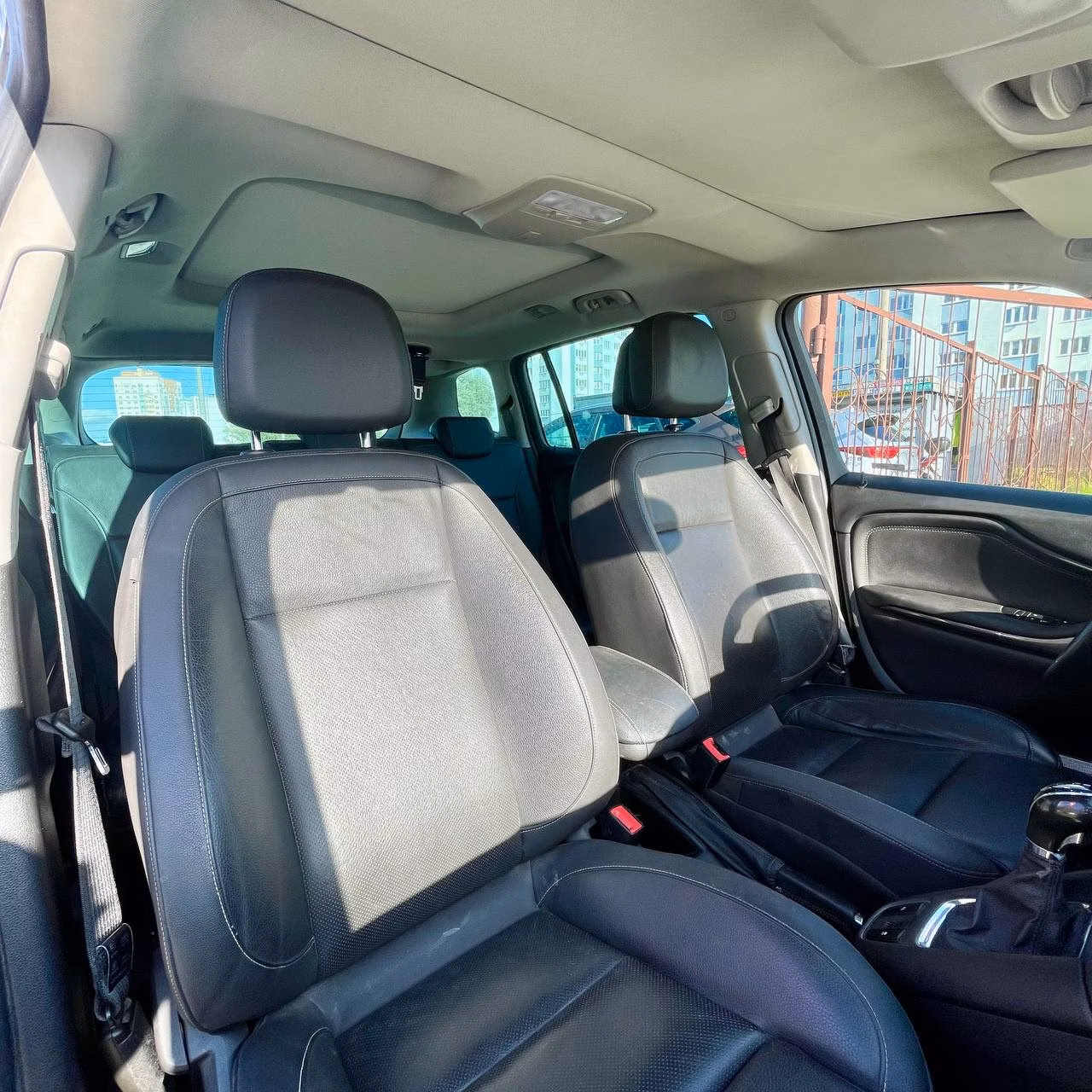 Opel Zafira фото 13