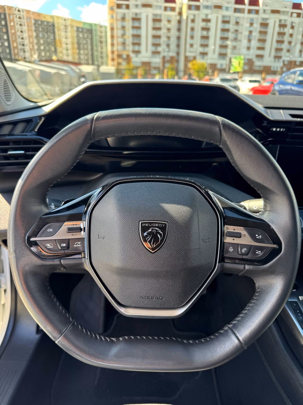 Peugeot 308 фото 13
