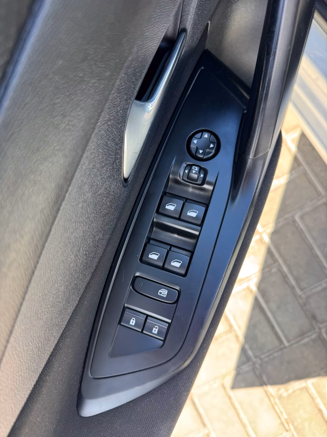 Peugeot 308 фото 15