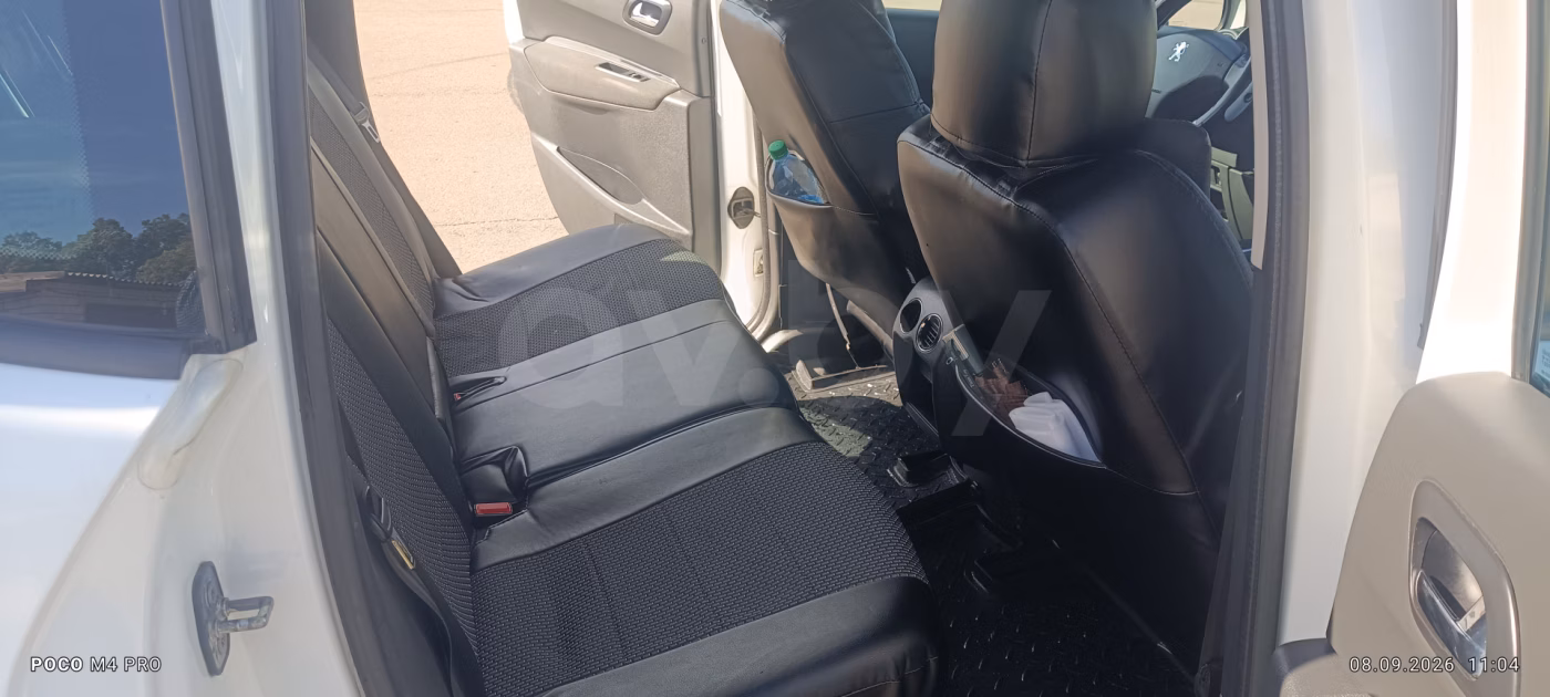Peugeot 3008 фото 11