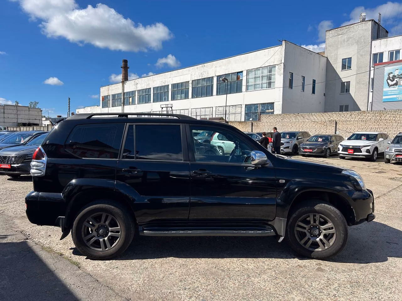 Toyota Land Cruiser Prado фото 4