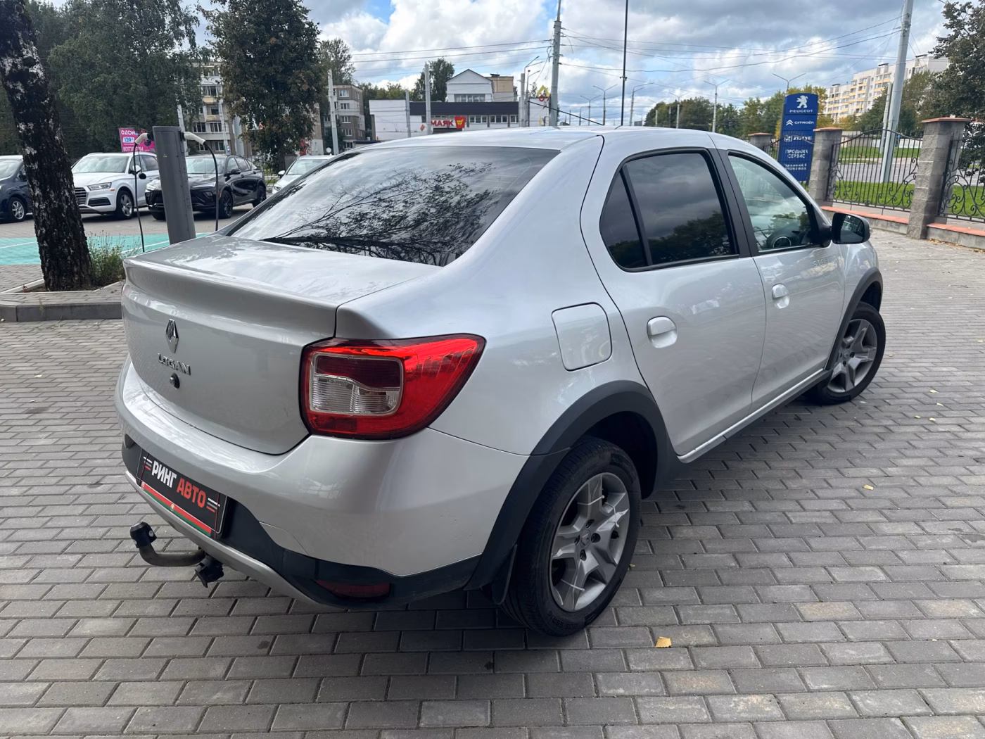 Renault Logan Stepway фото 5