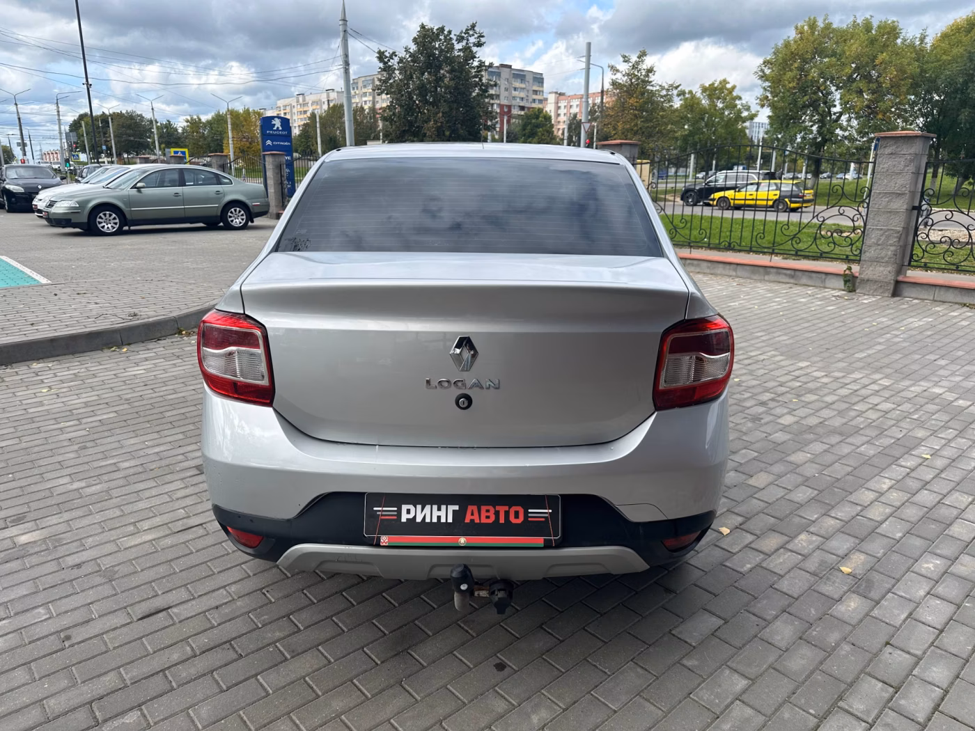 Renault Logan Stepway фото 6