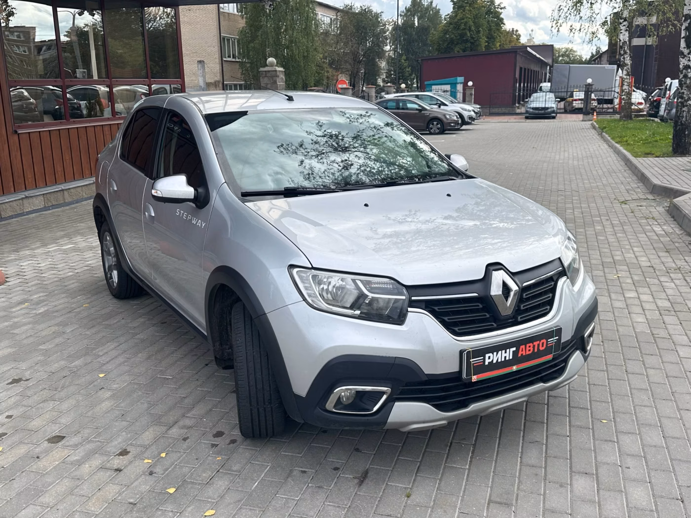 Renault Logan Stepway фото 3