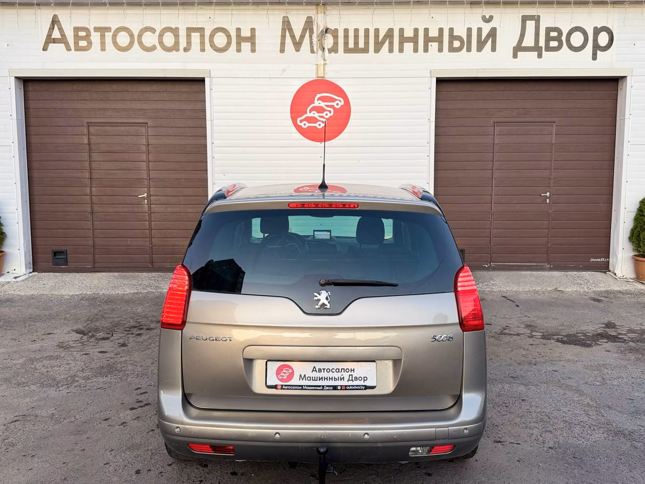 Peugeot 5008 фото 4