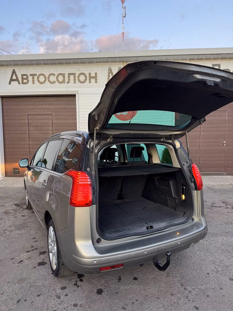 Peugeot 5008 фото 18