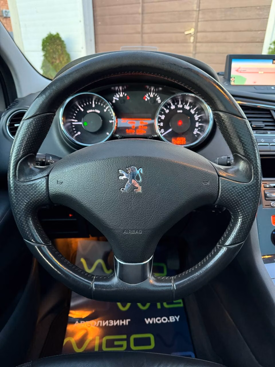 Peugeot 5008 фото 16