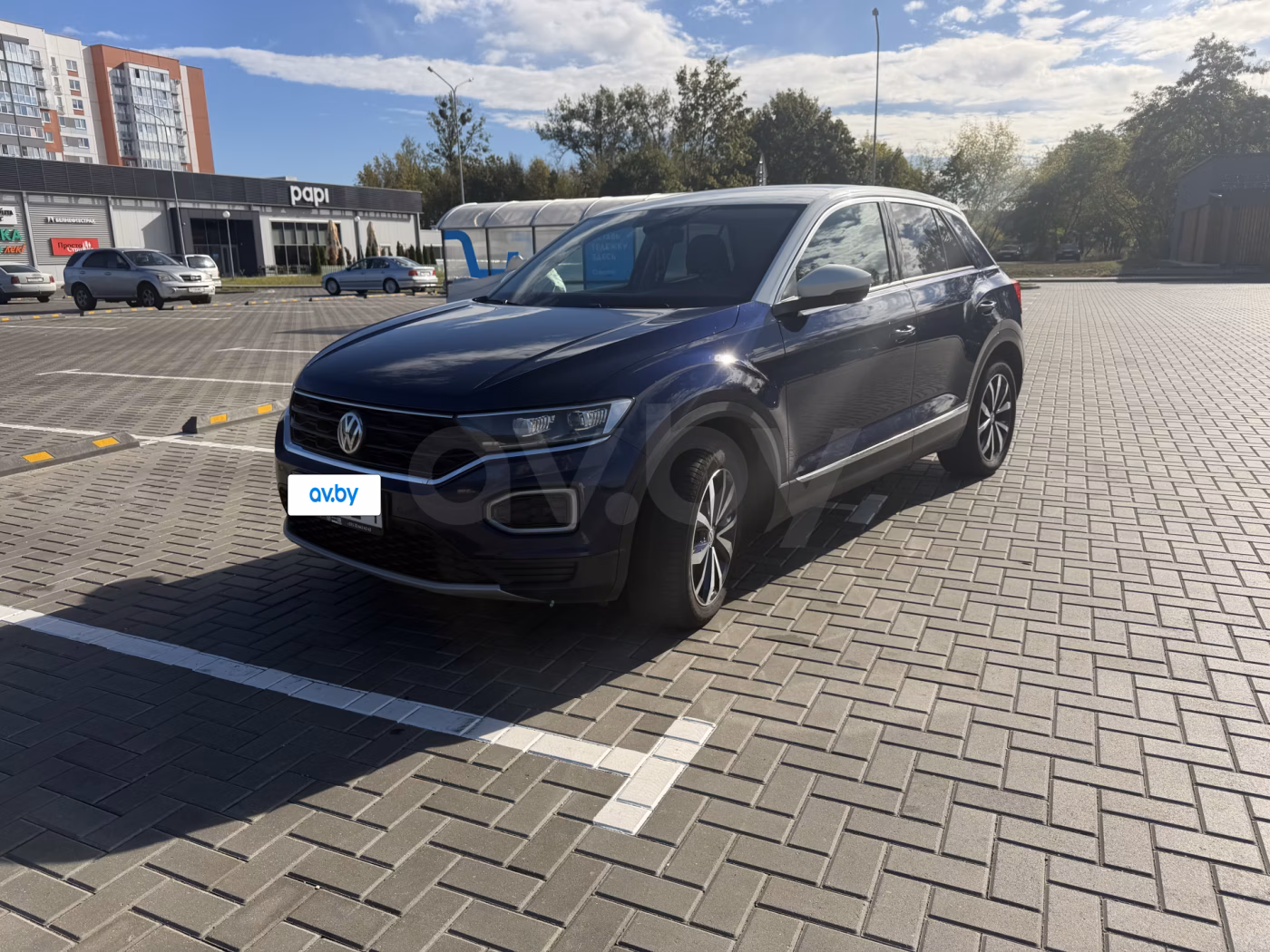 Volkswagen T-Roc фото 3