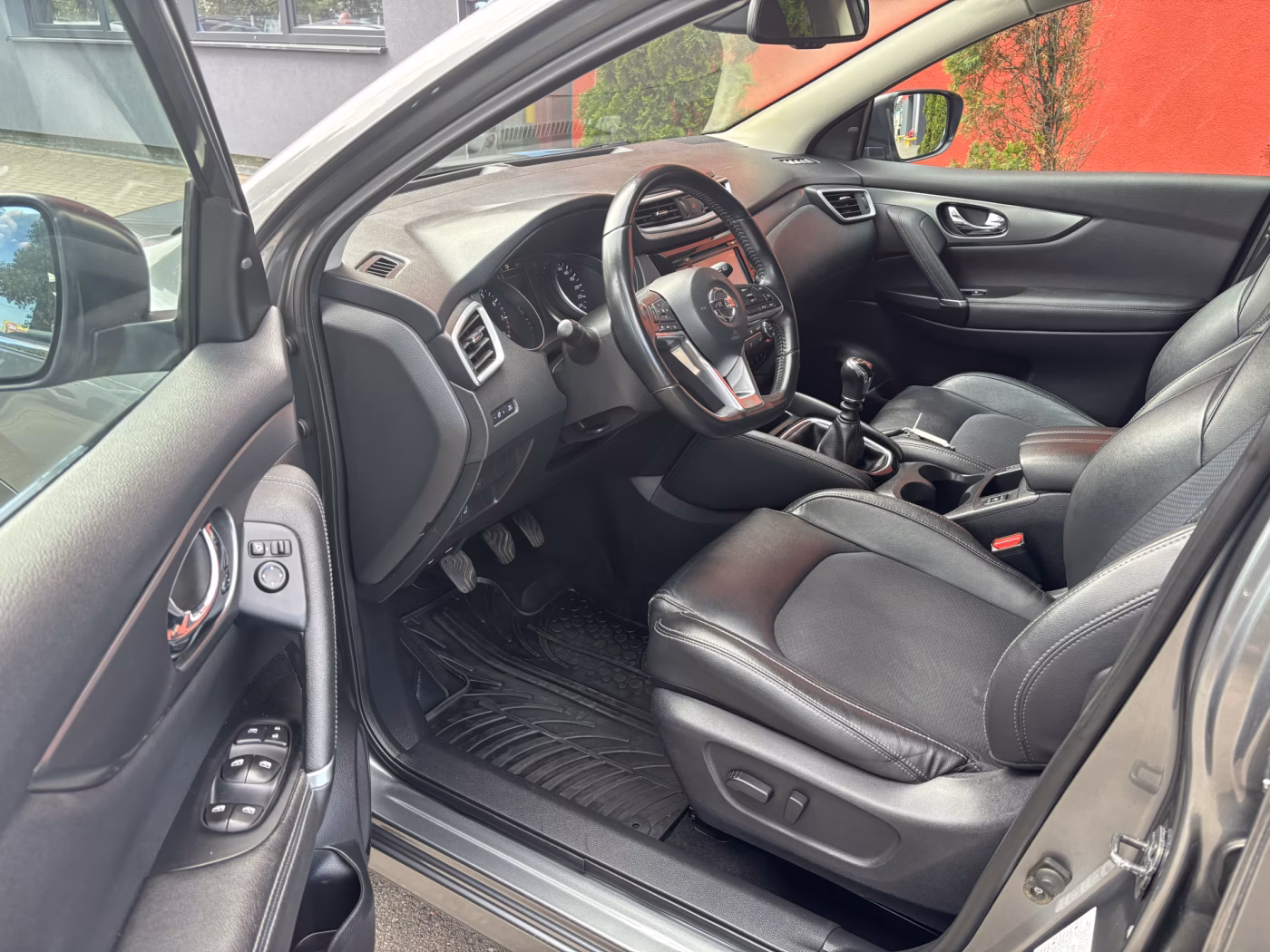 Nissan Qashqai фото 15