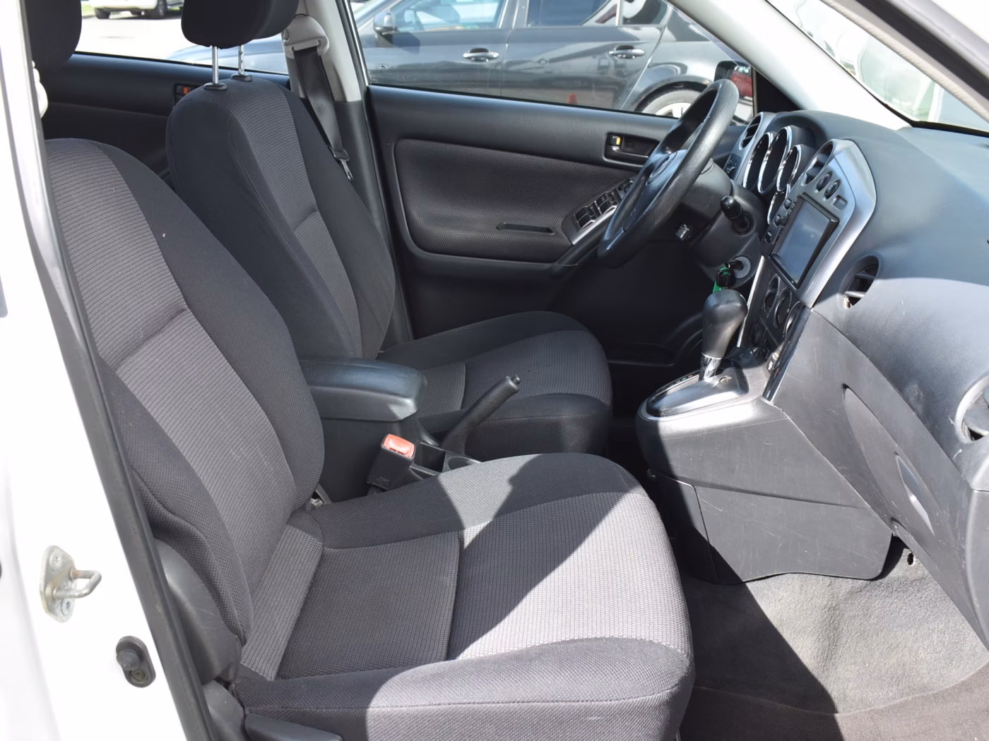 Pontiac Vibe фото 12