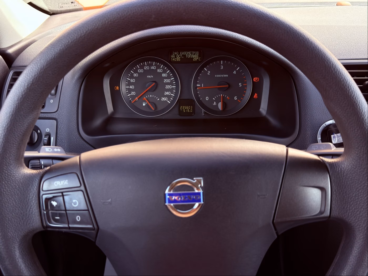 Volvo C30 фото 15