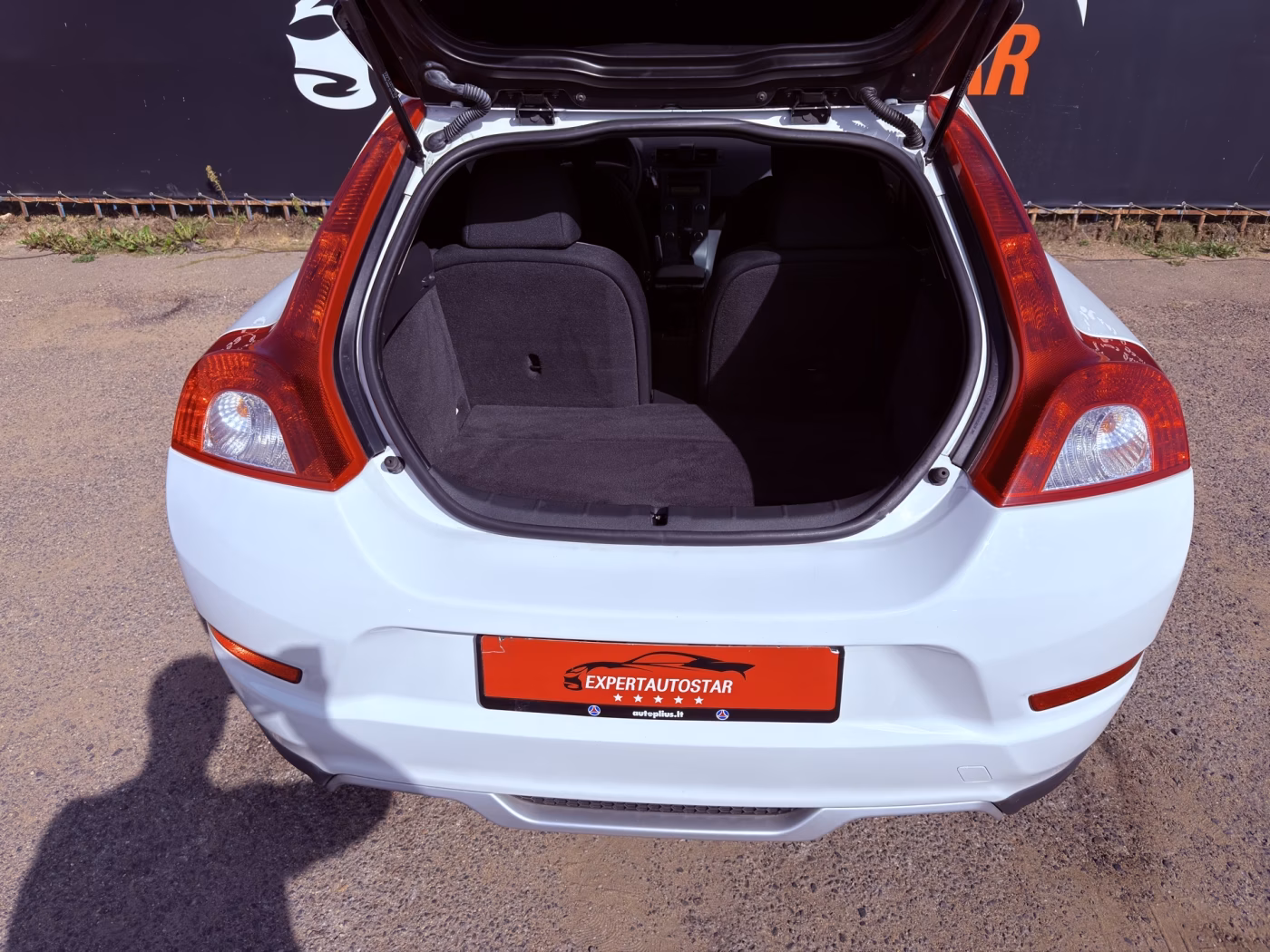 Volvo C30 фото 18