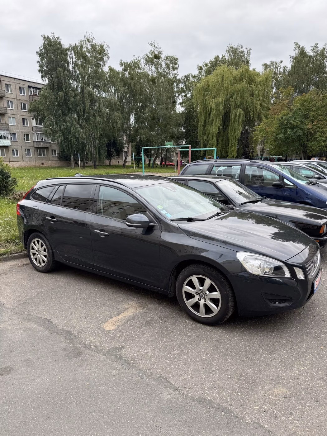 Volvo V60 фото 2