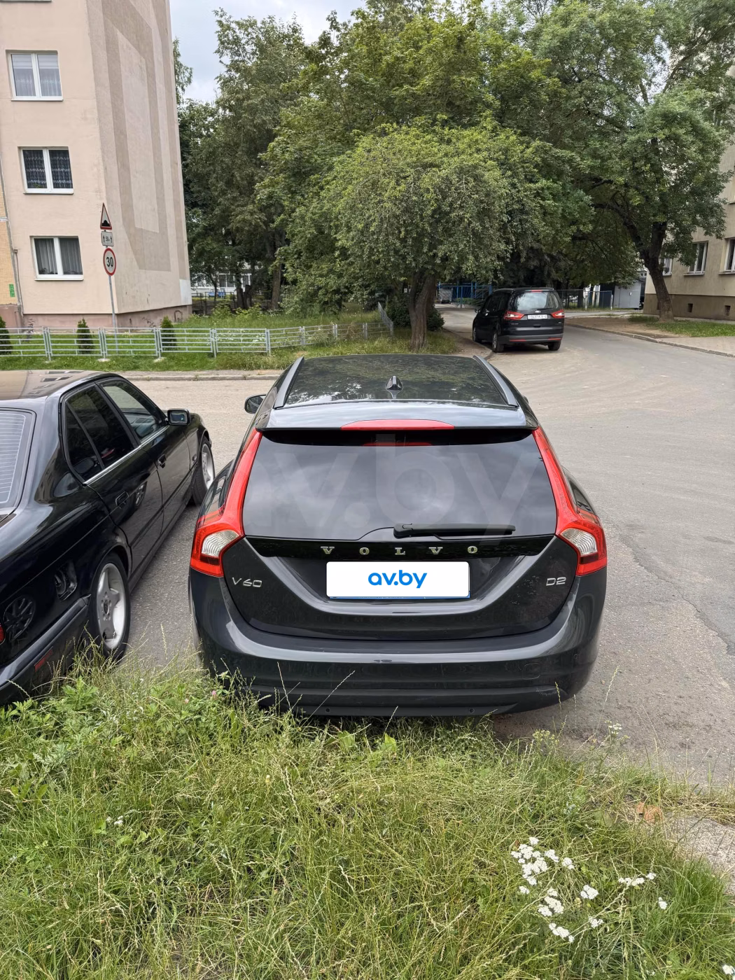Volvo V60 фото 3