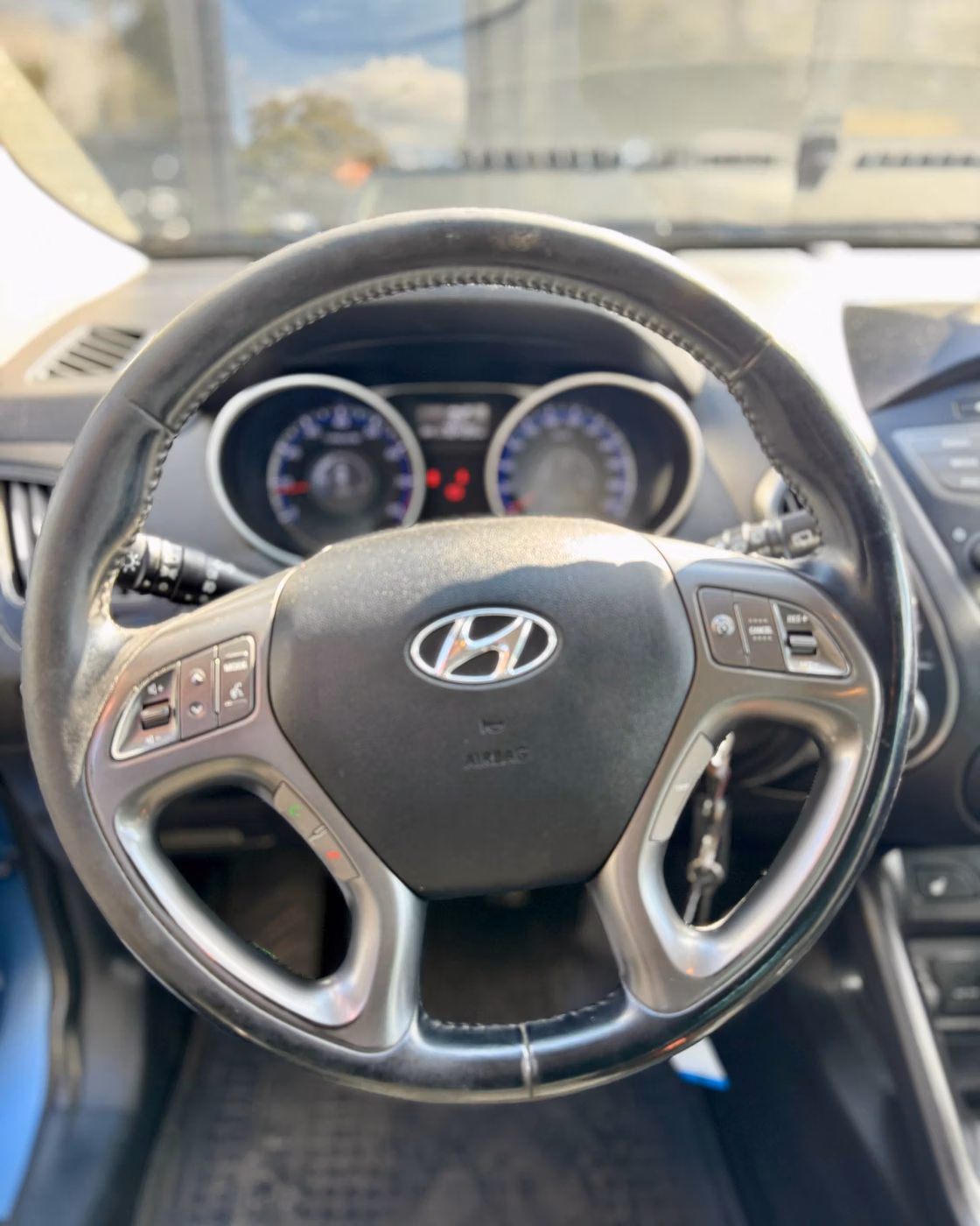 Hyundai ix35 фото 15