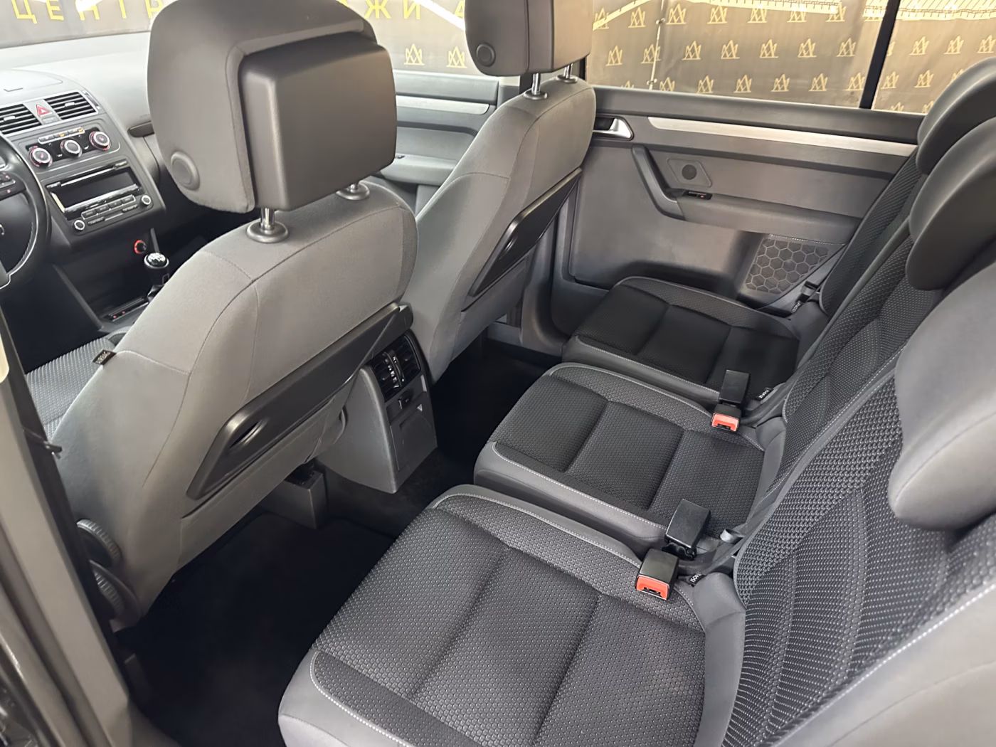 Volkswagen Touran фото 26