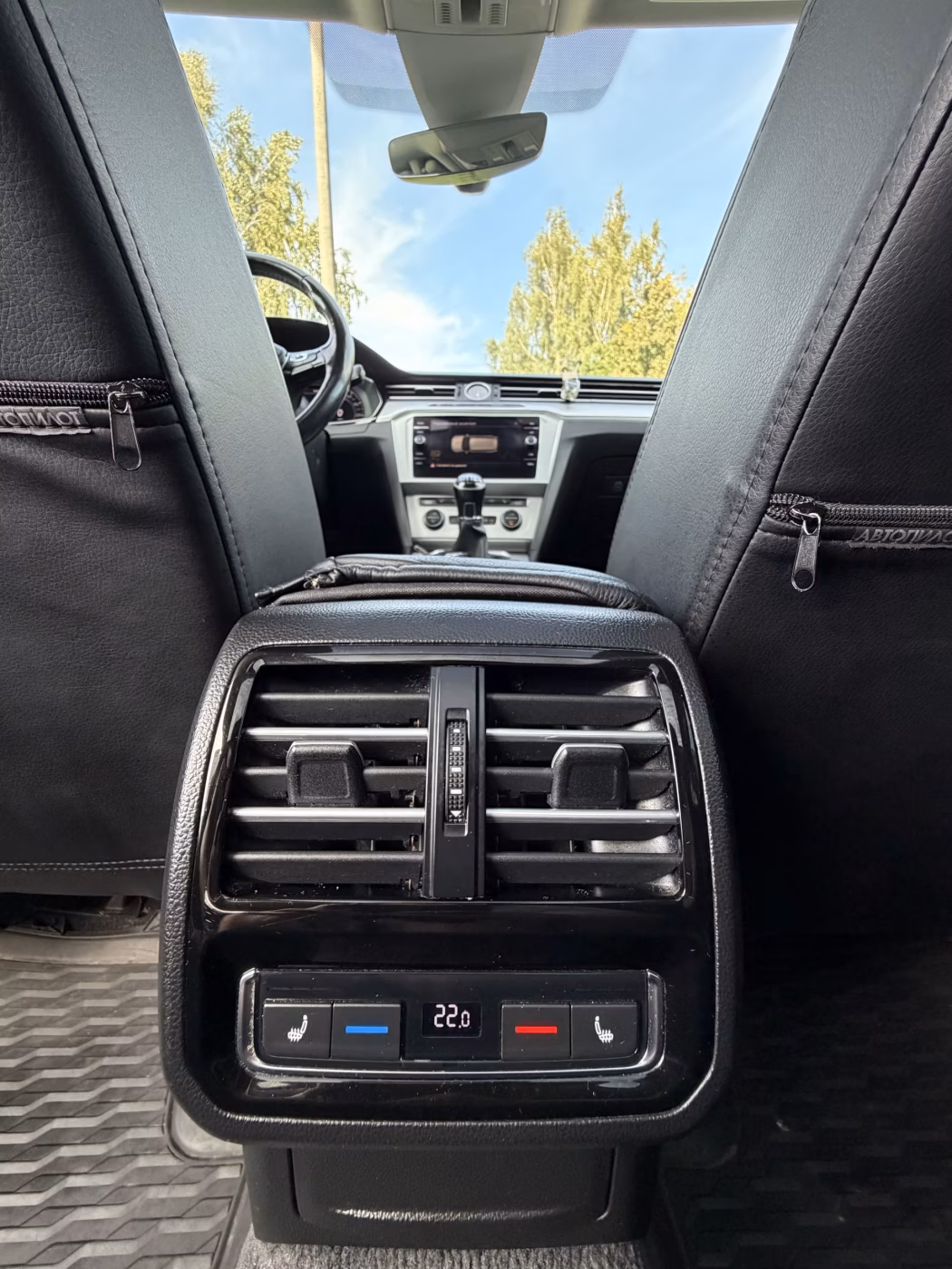 Volkswagen Passat фото 18