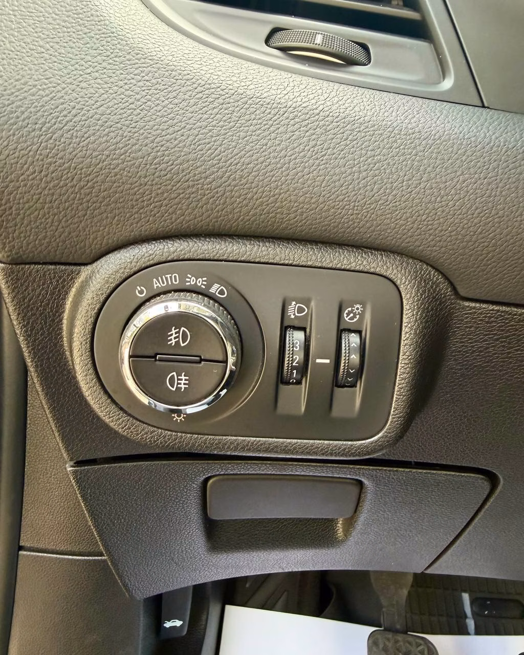 Opel Zafira фото 17