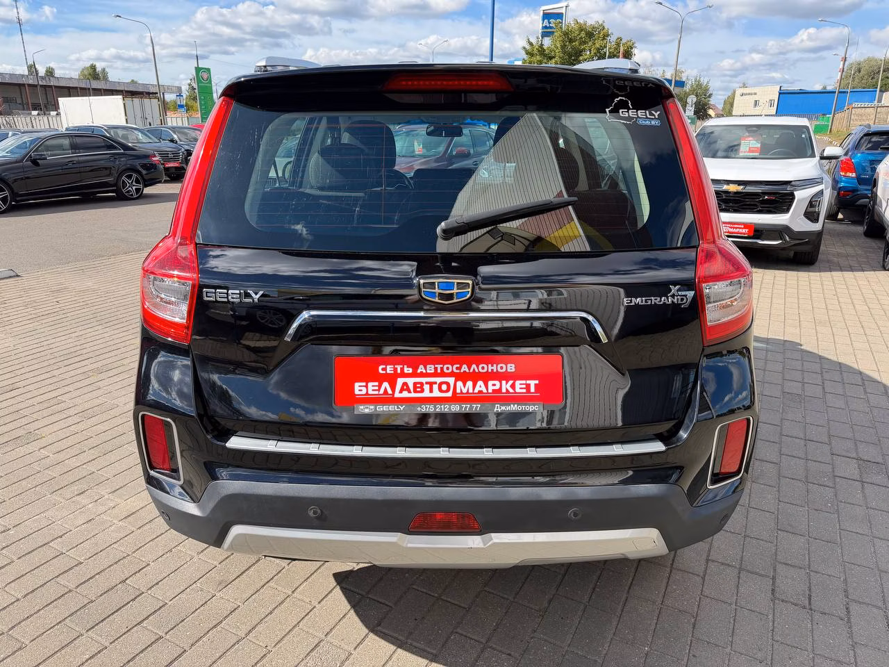 Geely Emgrand X7 фото 6