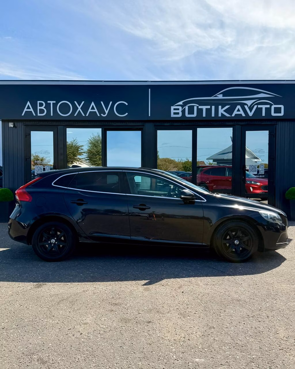 Volvo V40 фото 8