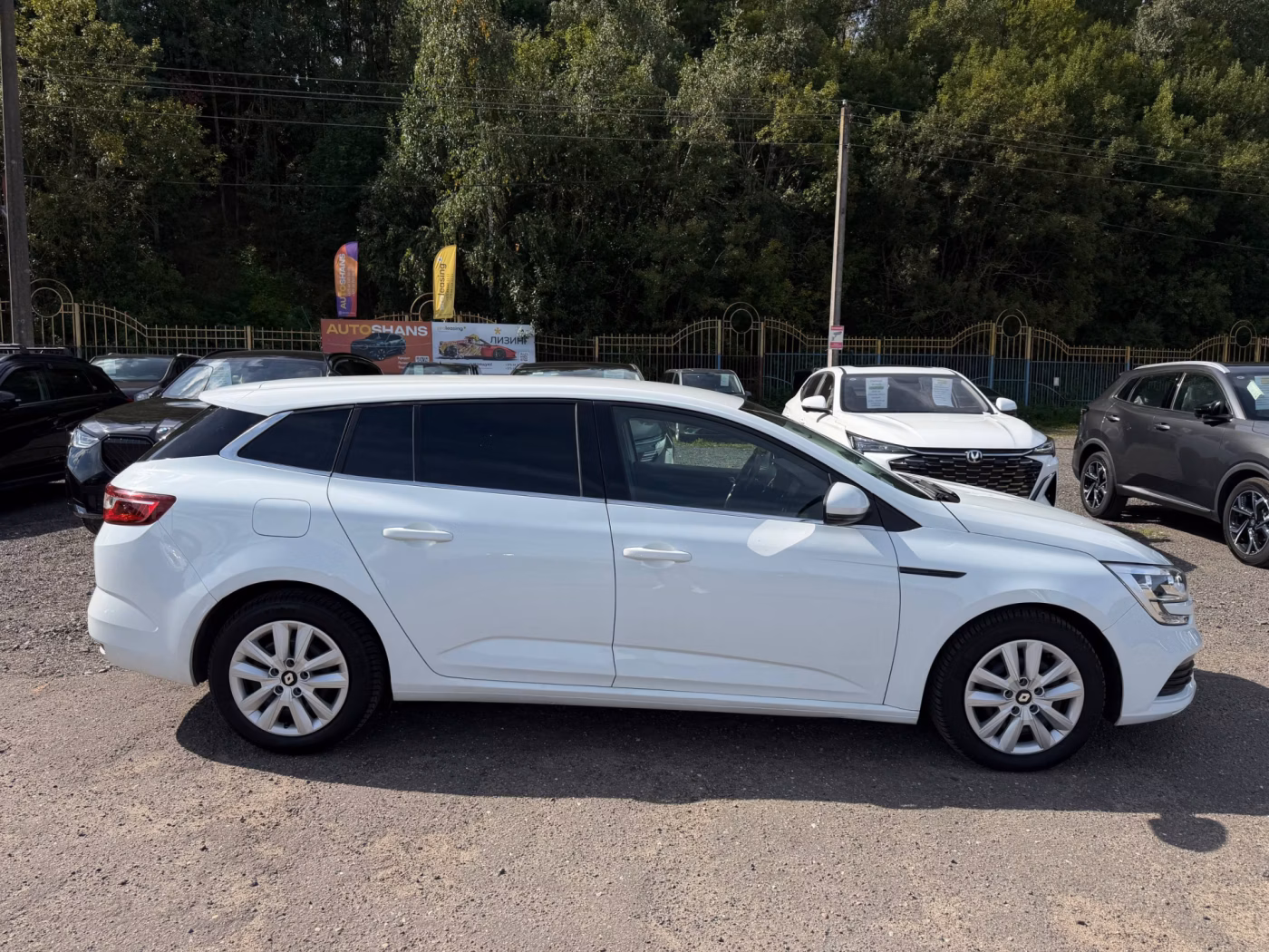 Renault Megane фото 7