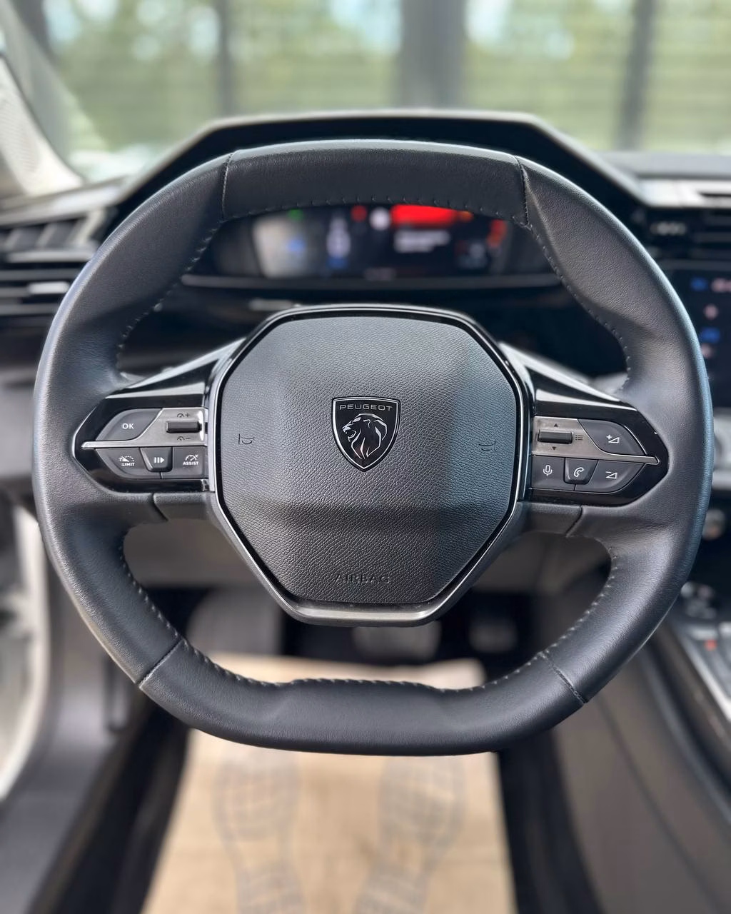 Peugeot 308 фото 11
