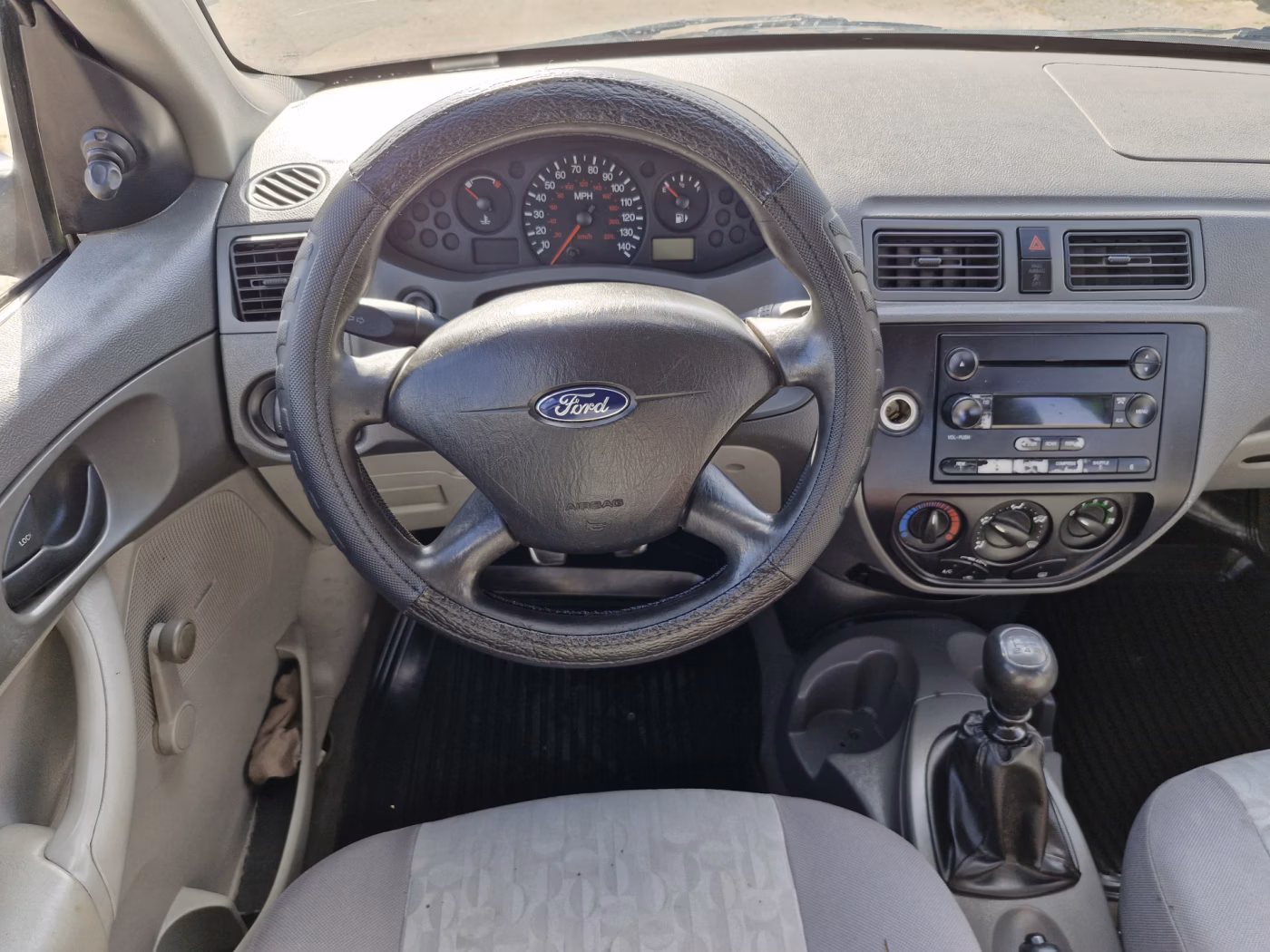 Ford Focus фото 16