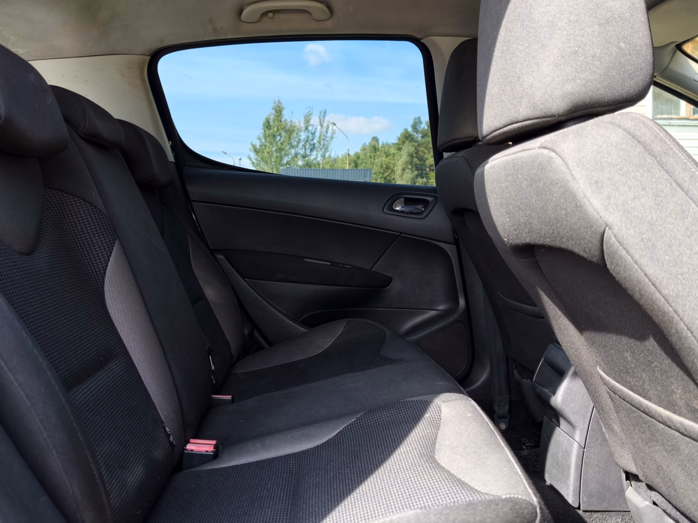Peugeot 308 фото 12