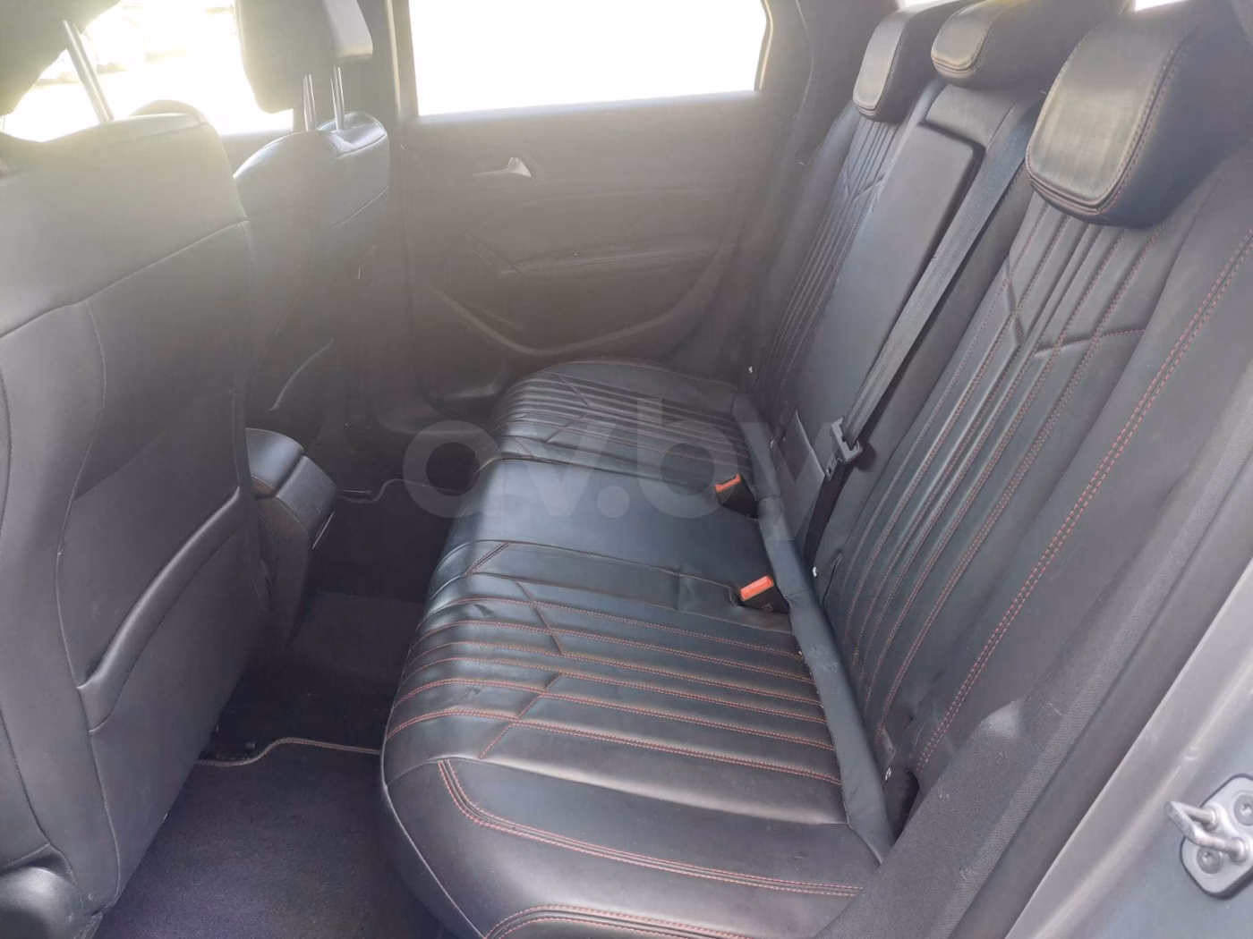 Peugeot 308 фото 16