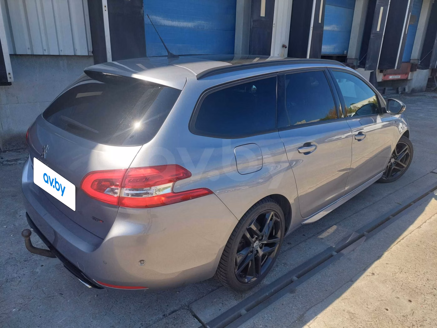 Peugeot 308 фото 4
