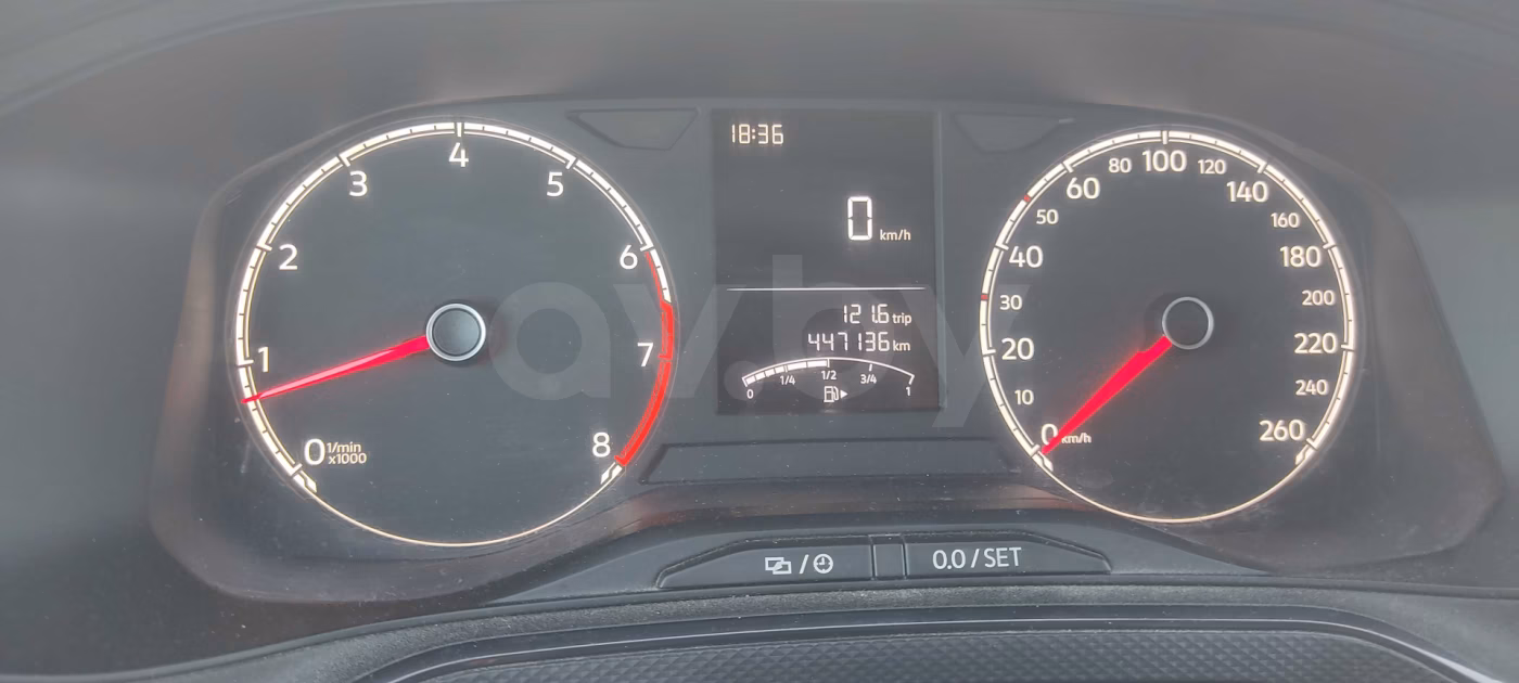 Volkswagen Polo Sedan фото 8