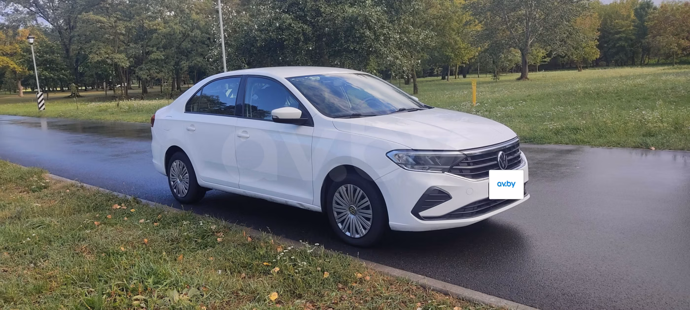 Volkswagen Polo Sedan фото 5