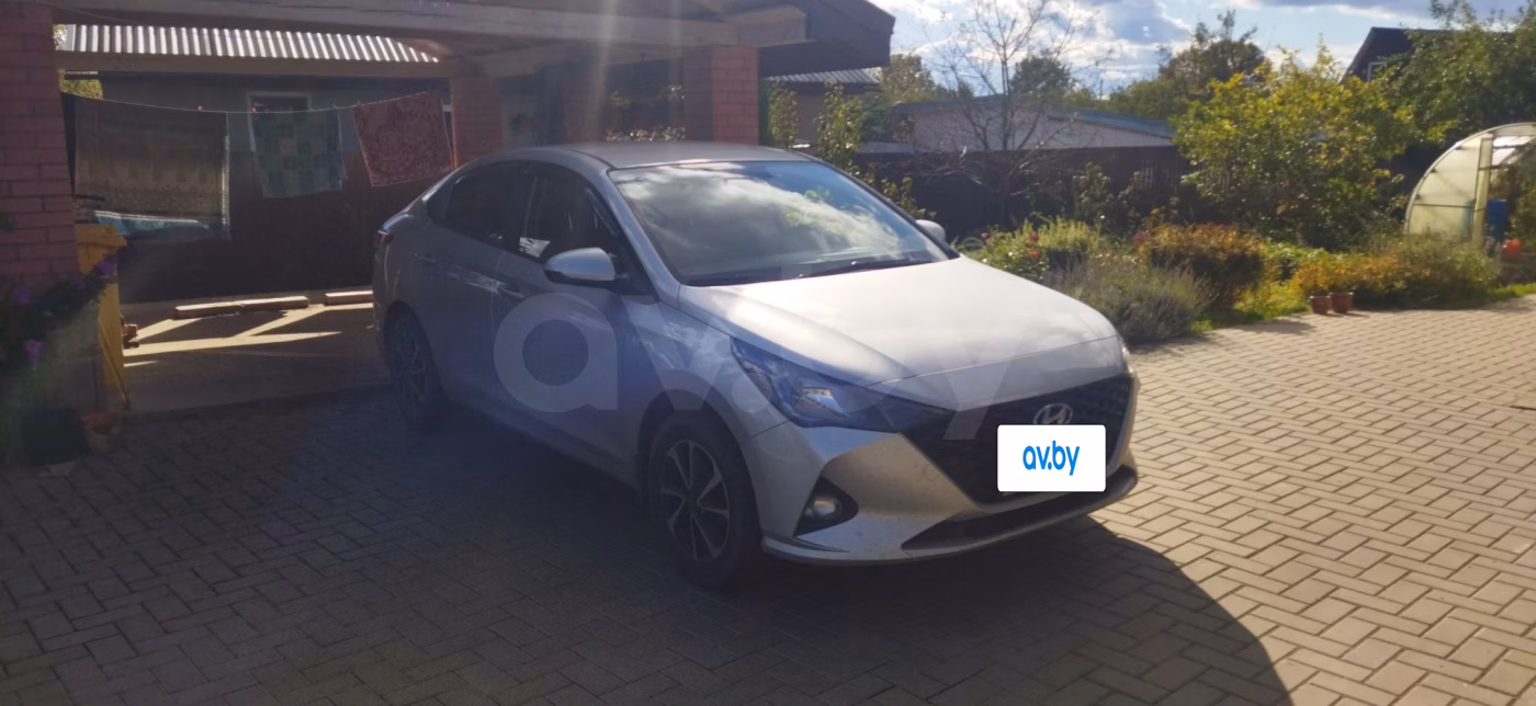 Hyundai Accent фото 2