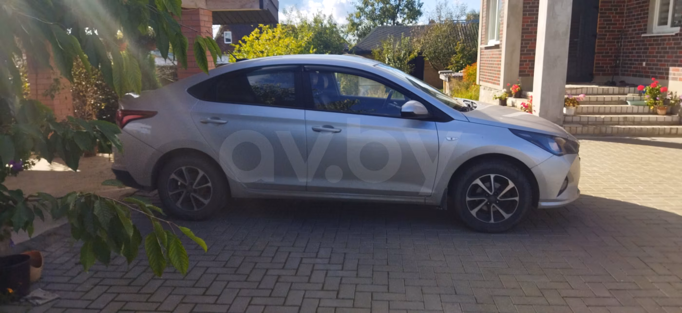 Hyundai Accent
