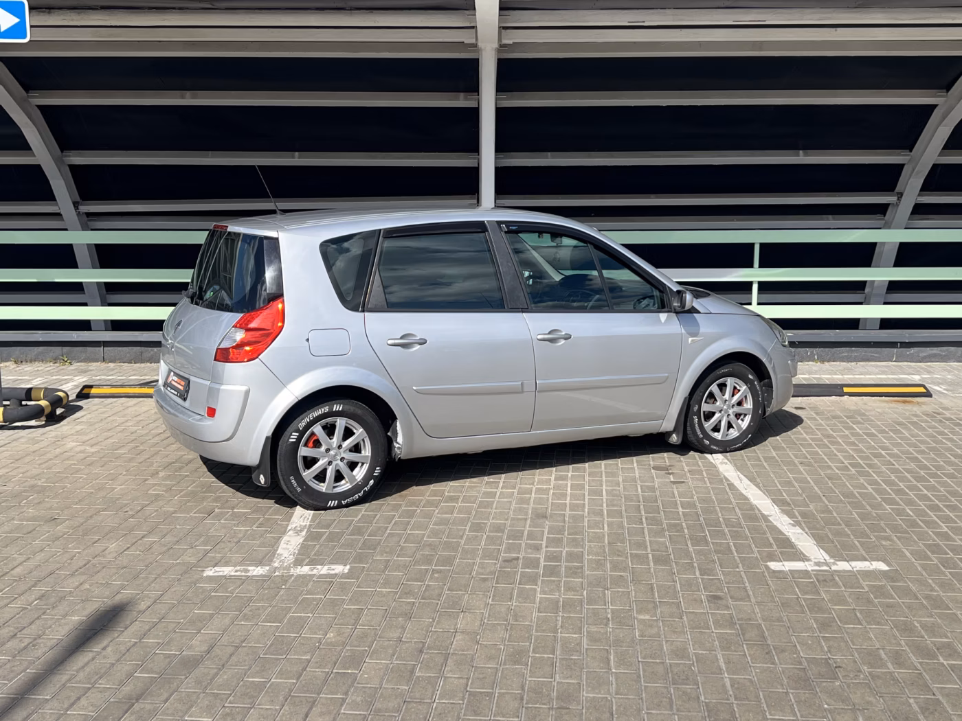 Renault Scenic фото 5