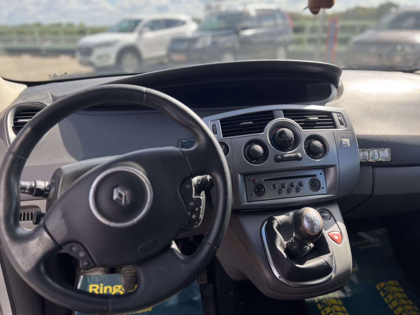 Renault Scenic фото 8