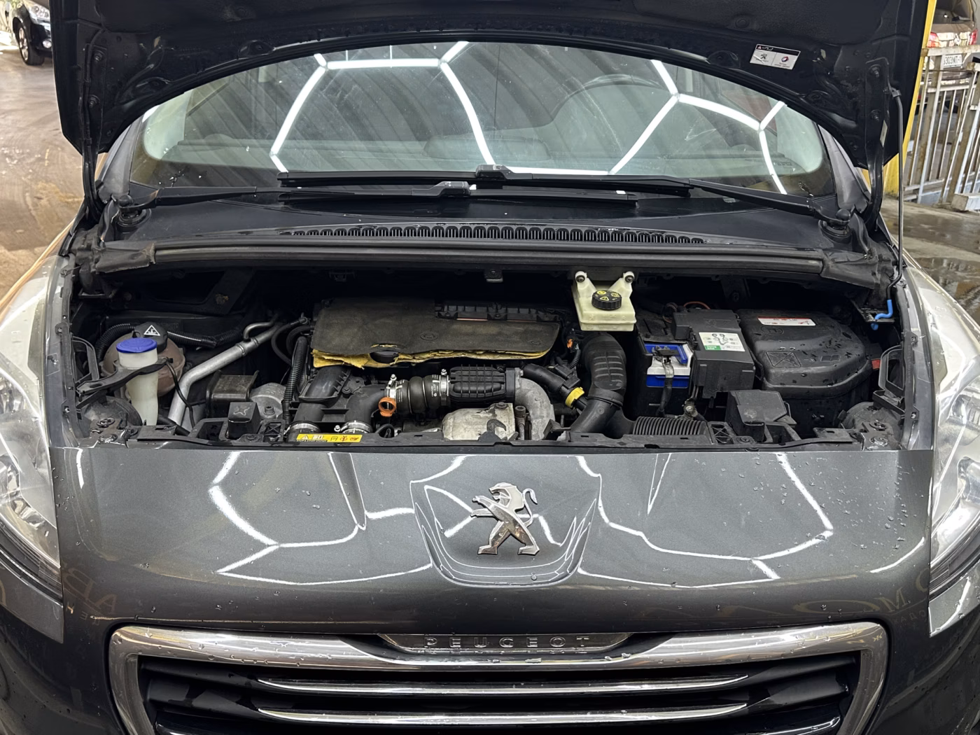Peugeot 5008 фото 30