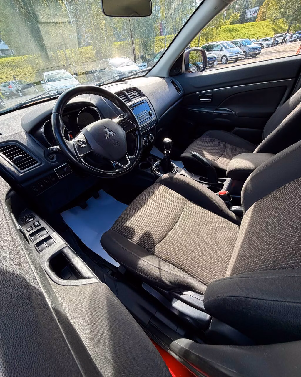 Mitsubishi ASX фото 8