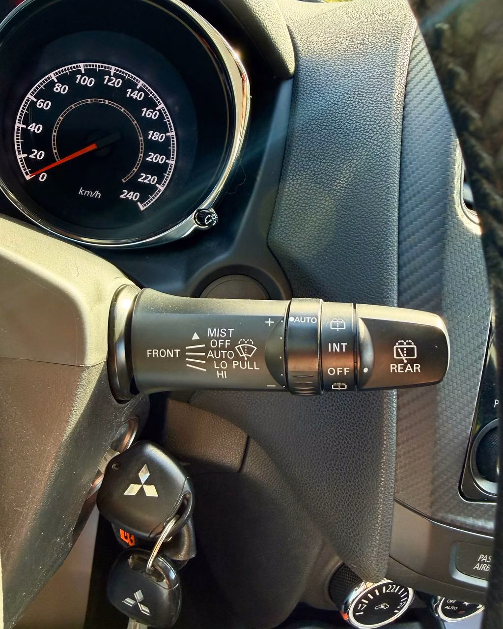 Mitsubishi ASX фото 19