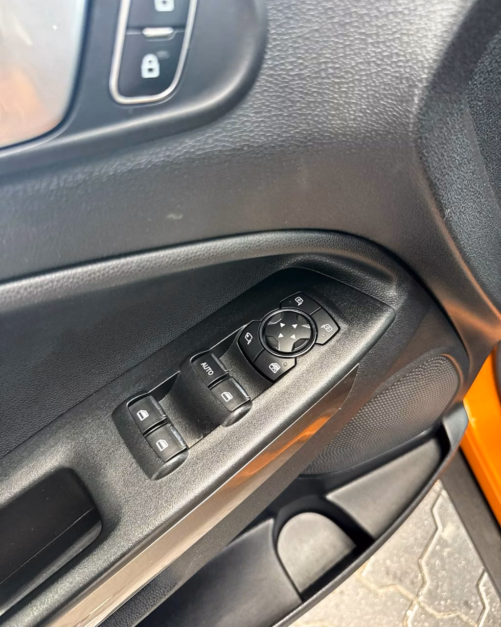Ford EcoSport фото 9